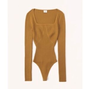 Abercrombie & Fitch Long-Sleeve Squareneck Sweater Bodysuit